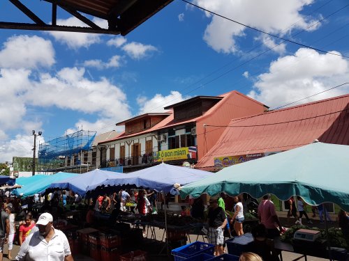 Le marché de Cayenne